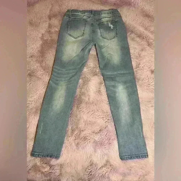 Encore 11 Distressed Skinny Jeans - Picture 2 of 7